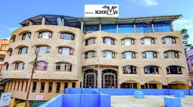 Devi Enterprises - Hotel Khems ウーティ エクステリア 写真