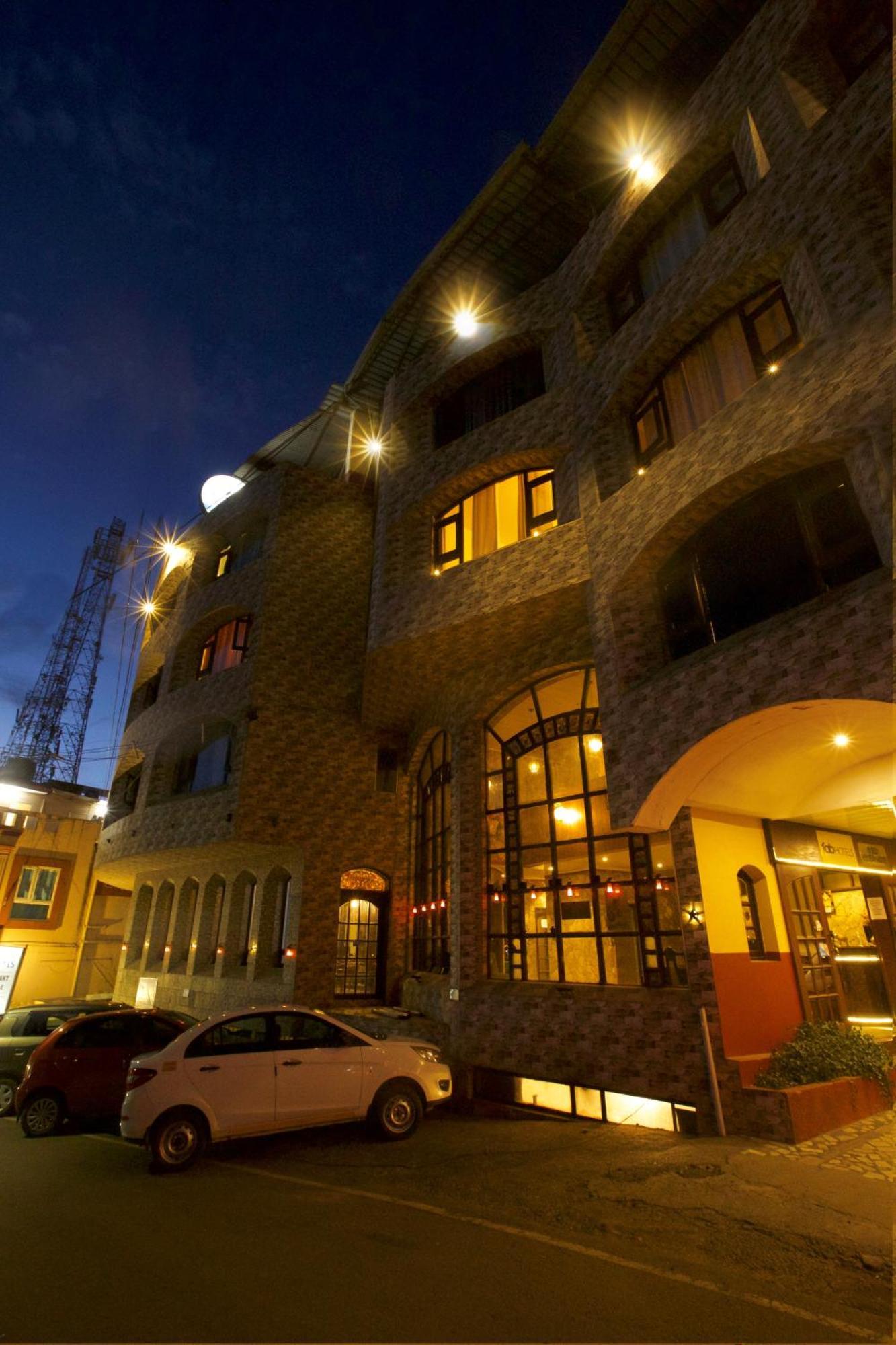 Devi Enterprises - Hotel Khems ウーティ エクステリア 写真
